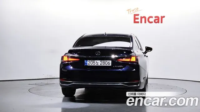Lexus ES300h 7th generation id 2702741 из Кореи 5