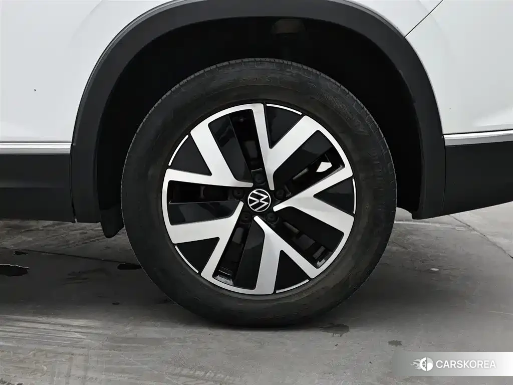 Volkswagen Tayron 2024 Белый из Китая, фото 6