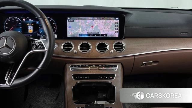 Mercedes-Benz E-Class W213 2020 Серый из Кореи, фото 5