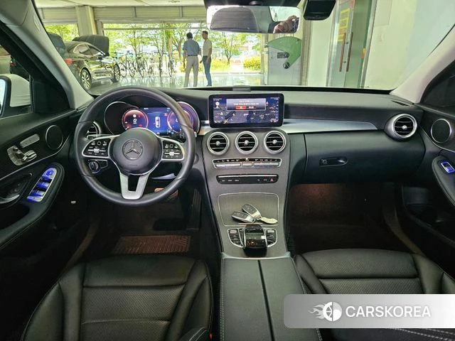 Mercedes-Benz C-Class W205 2021 Белый из Кореи, фото 5