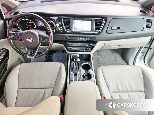 Kia The New Carnival 2018 Белый из Кореи, фото 5