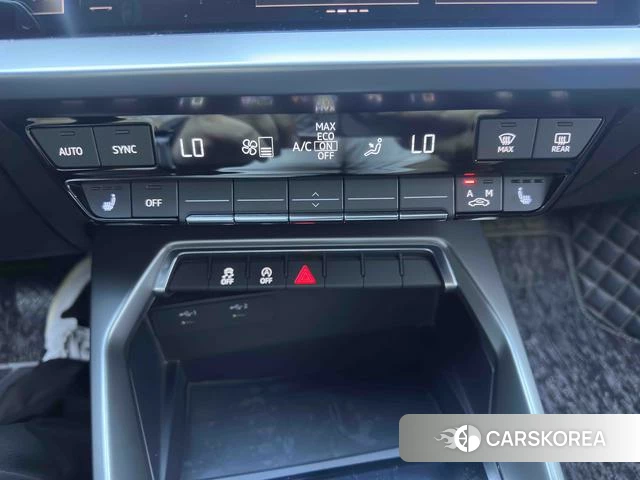 Audi A3 2023 Темно-серый из Китая, фото 5