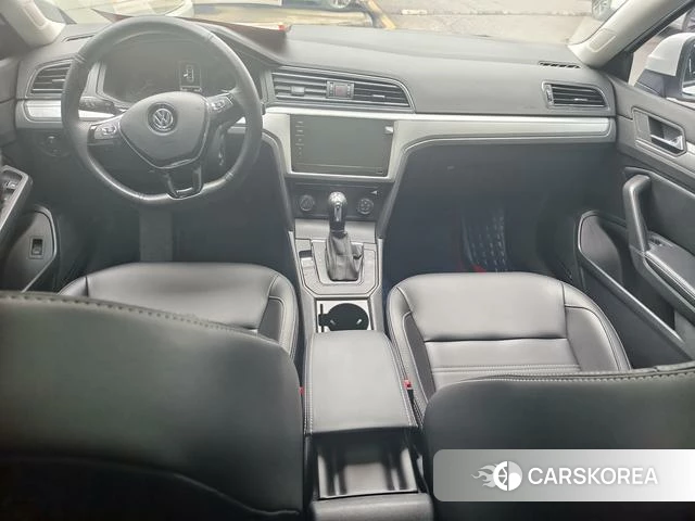 Volkswagen Lingdu 2022 Белый из Китая, фото 5
