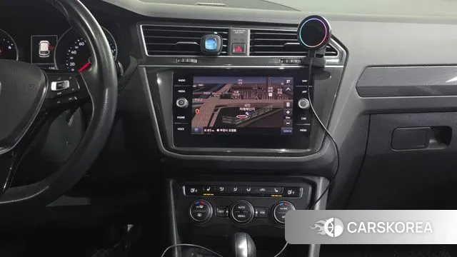 Volkswagen Tiguan second Generation 2020 Белый из Кореи, фото 5