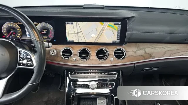 Mercedes-Benz E-Class W213 2019 Серый из Кореи, фото 5