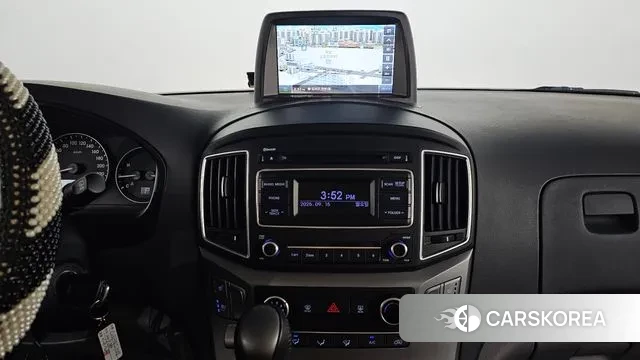 Hyundai The New Grand Starex 2019 Белый из Кореи, фото 5