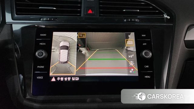Volkswagen Tiguan Allspace 2020 Белый из Кореи, фото 5