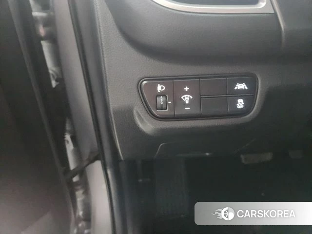 Kia Seltos 2020 Серый из Кореи, фото 5