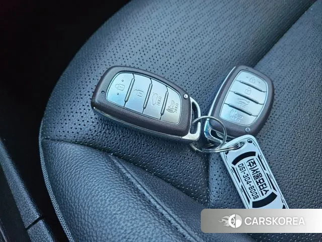 Hyundai The New Avante AD 2019 Белый из Кореи, фото 5