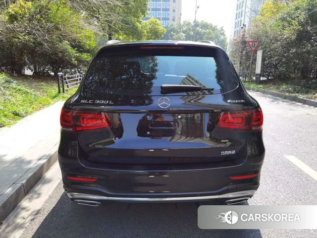 Mercedes-Benz GLC 2021 Черный из Китая, фото 5