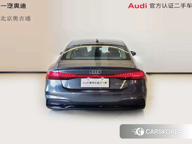 Audi A7 2025 Темно-серый из Китая, фото 5