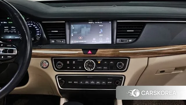 Kia Come New K7 2018 Белый из Кореи, фото 5