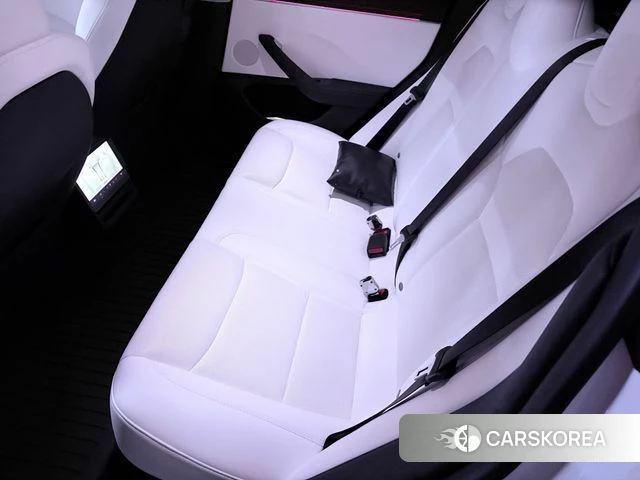 Tesla Model 3 2024 Белый из Кореи, фото 5