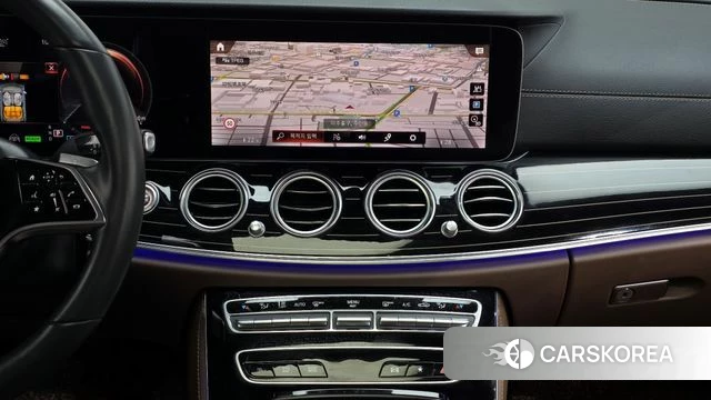 Mercedes-Benz E-Class W213 2021 Черный из Кореи, фото 5