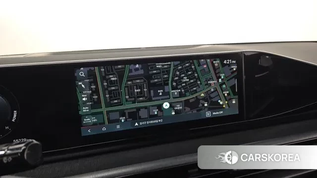 Hyundai Grandeur Hybrid (GN7) 2023 Белый из Кореи, фото 5