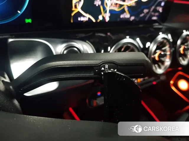 Mercedes-Benz EQB X243 2023 Красный из Кореи, фото 5