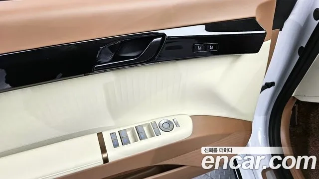 Hyundai Grandeur Hybrid (GN7) 2023 Белый из Кореи, фото 5