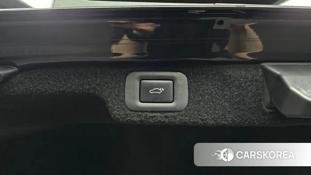 Lexus LS500h 5th generation 2023 Черный из Кореи, фото 5
