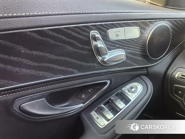 Mercedes-Benz Class C 2019 Темно-серый из Китая, фото 5