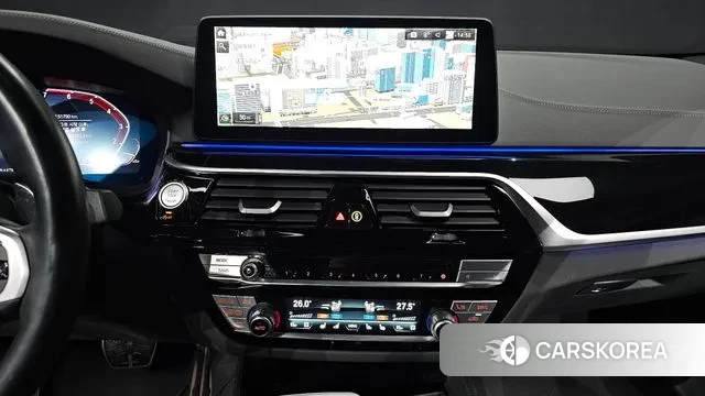 BMW 5 Series (G30) 2022 Черный из Кореи, фото 5