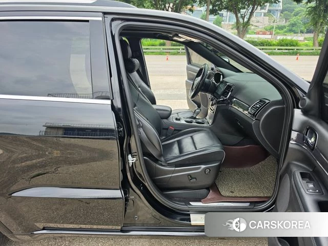 Jeep Grand Cherokee id 4600091 из Кореи 5