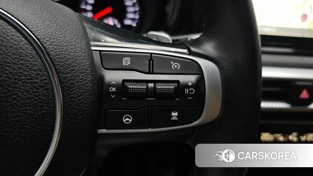 Kia K5 Hybrid 3rd Generation 2023 Белый из Кореи, фото 5