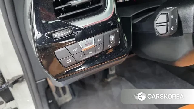 BMW Z4 (G29) 2024 Белый из Кореи, фото 5