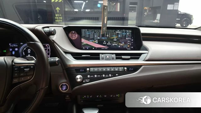 Lexus ES300h 7th generation 2021 Черный из Кореи, фото 5