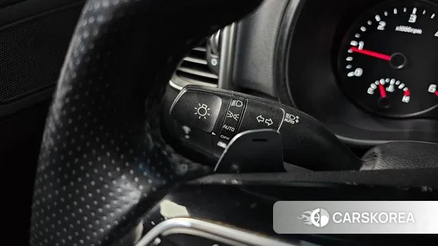 Kia Sportage The Bold 2021 Белый из Кореи, фото 5