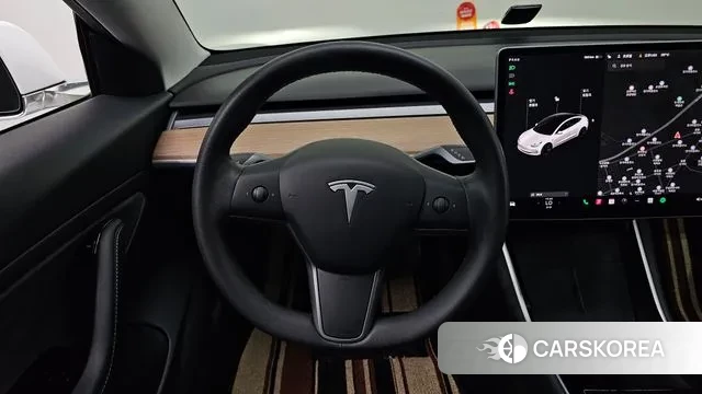 Tesla Model 3 2020 Белый из Кореи, фото 5