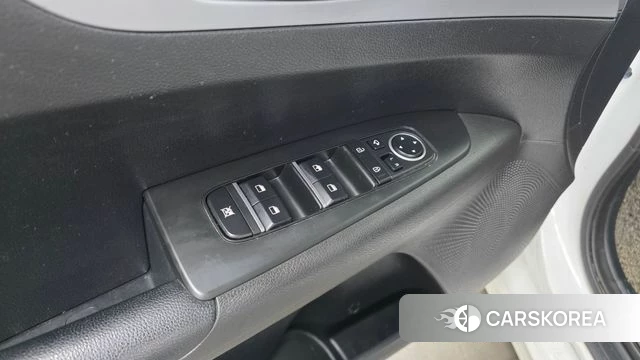 Kia The New K3 2nd generation 2022 Белый из Кореи, фото 5