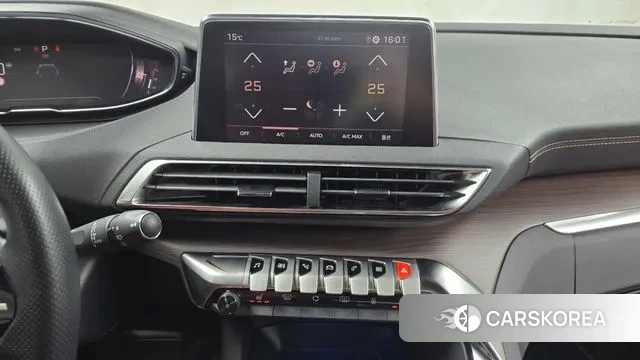 Peugeot 5008 second generation 2024 Синий из Кореи, фото 5