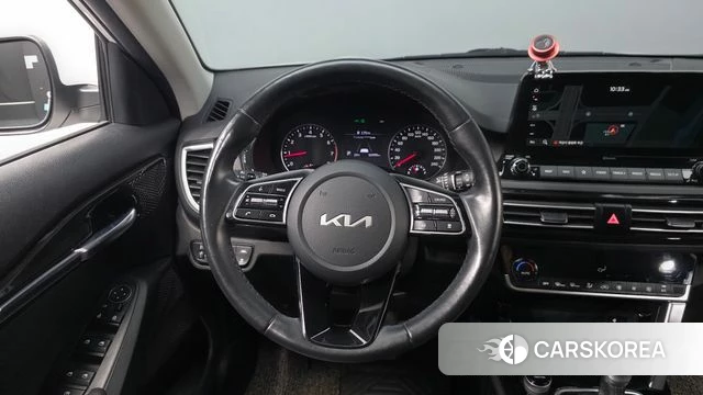 Kia Seltos 2021 Белый из Кореи, фото 5