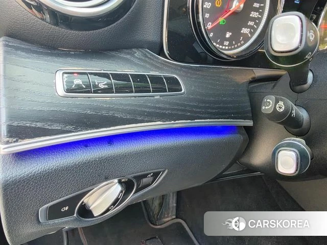 Mercedes-Benz E-Class W213 2018 Серый из Кореи, фото 5