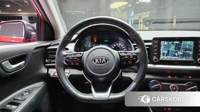 Kia Stonic 2018 Красный из Кореи, фото 5