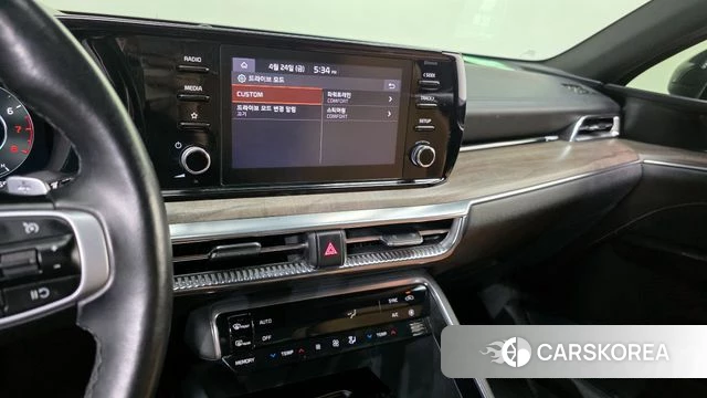 Kia K5 3rd generation 2022 Черный из Кореи, фото 5