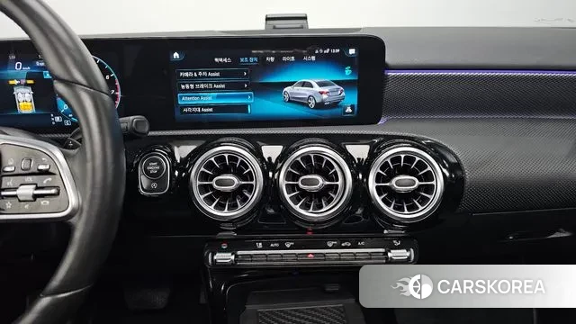 Mercedes-Benz A-Class W177 2021 Белый из Кореи, фото 5