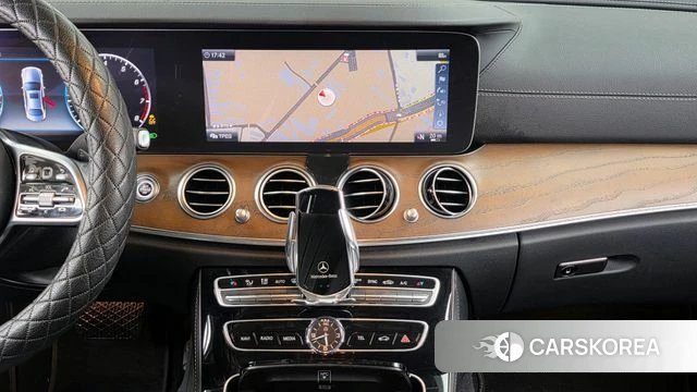 Mercedes-Benz E-Class W213 2019 Черный из Кореи, фото 5