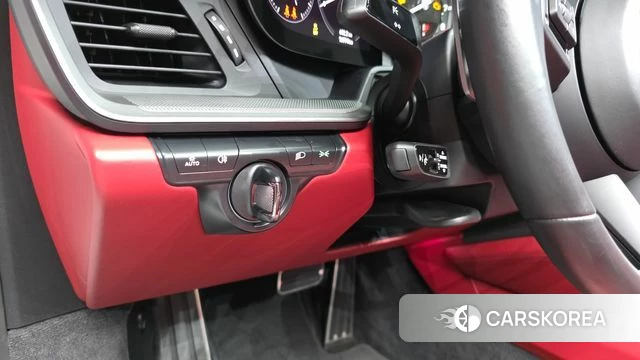 Porsche 911(992) 2022 Белый из Кореи, фото 5