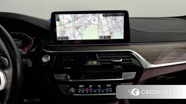 BMW 5 Series (G30) 2021 Черный из Кореи, фото 5