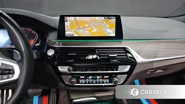 BMW 5 Series (G30) 2019 Синий из Кореи, фото 5