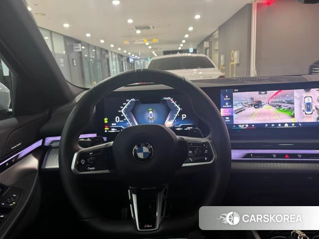 BMW 5 Series (G60) 2024 Белый из Кореи, фото 5