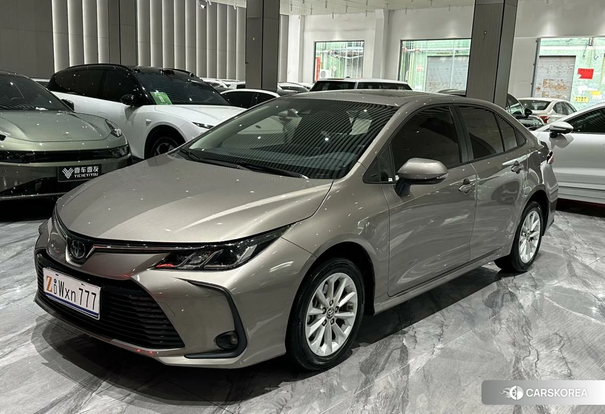 Toyota Corolla 2021 Коричневый из Китая, фото 5