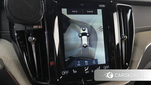 Volvo XC60 second Generation 2018 Белый из Кореи, фото 5