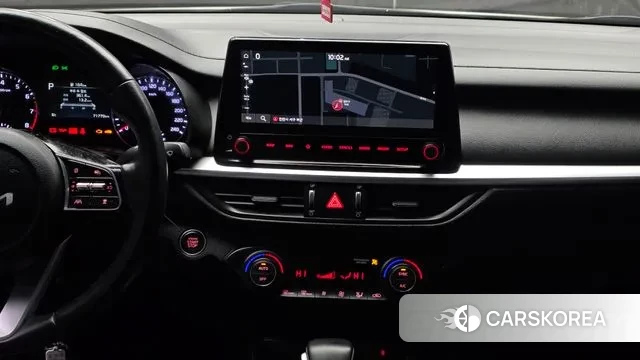 Kia The New K3 2nd generation 2022 Белый из Кореи, фото 5