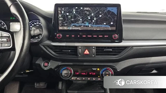 Kia The New K3 2nd generation 2022 Белый из Кореи, фото 5