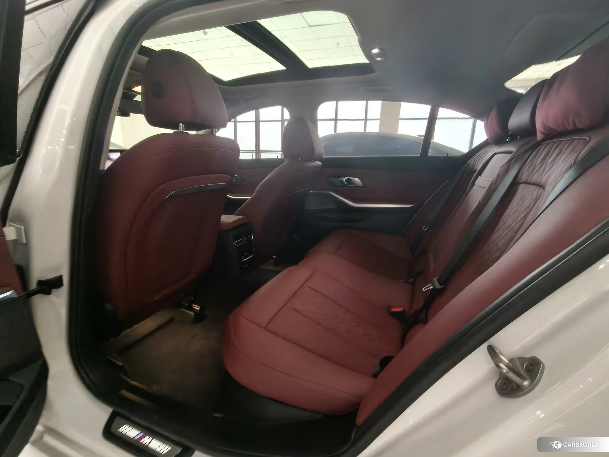 BMW 3 series 2022 Белый из Китая, фото 5