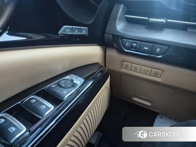 Kia Carnival 4th generation 2023 Серый из Кореи, фото 5