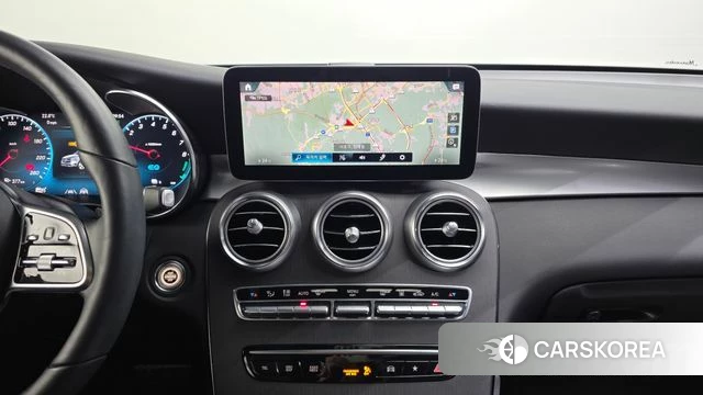 Mercedes-Benz GLC-Class X253 2021 Белый из Кореи, фото 5