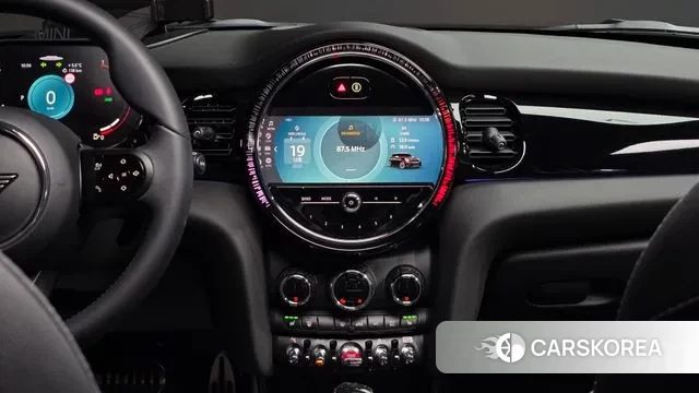 Mini Cooper S 2023 Красный из Кореи, фото 5